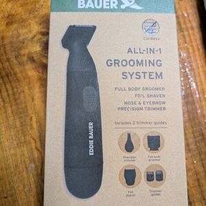 Eddie Bauer Black All-In-1 Grooming System